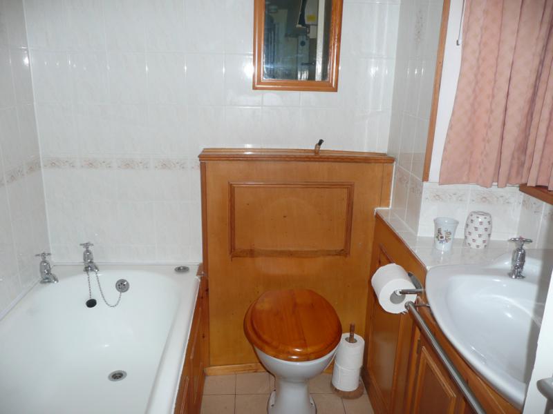 Clachan Cottage Bathroom